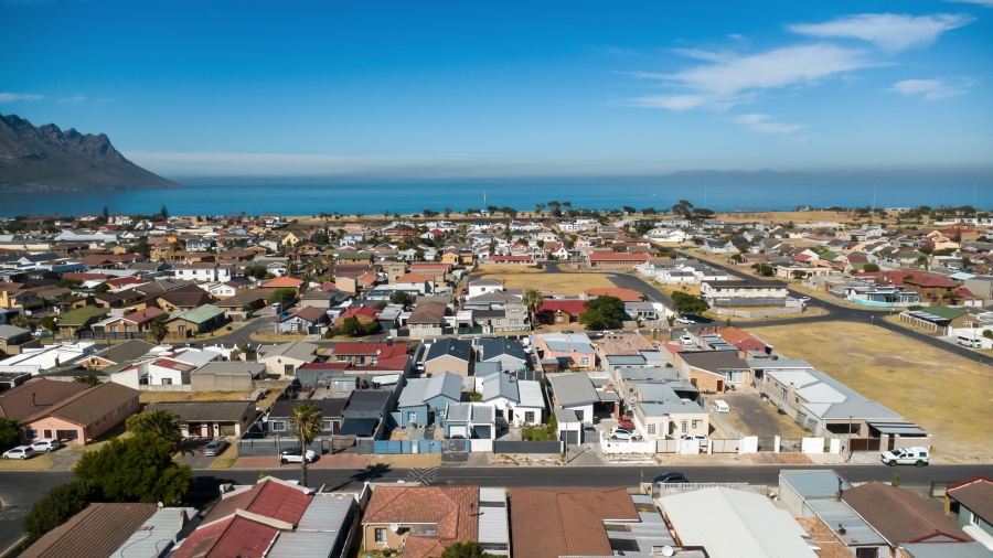 3 Bedroom Property for Sale in Southfork Western Cape